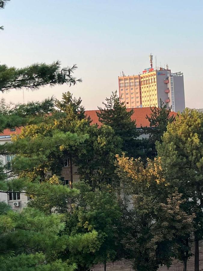 Floral Boutique Hotel Pleven Bagian luar foto