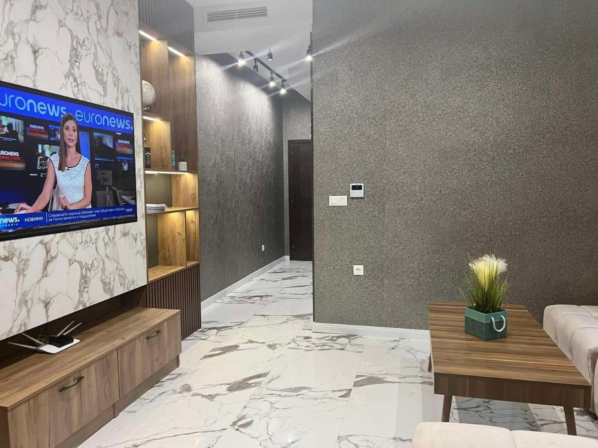 Floral Boutique Hotel Pleven Bagian luar foto
