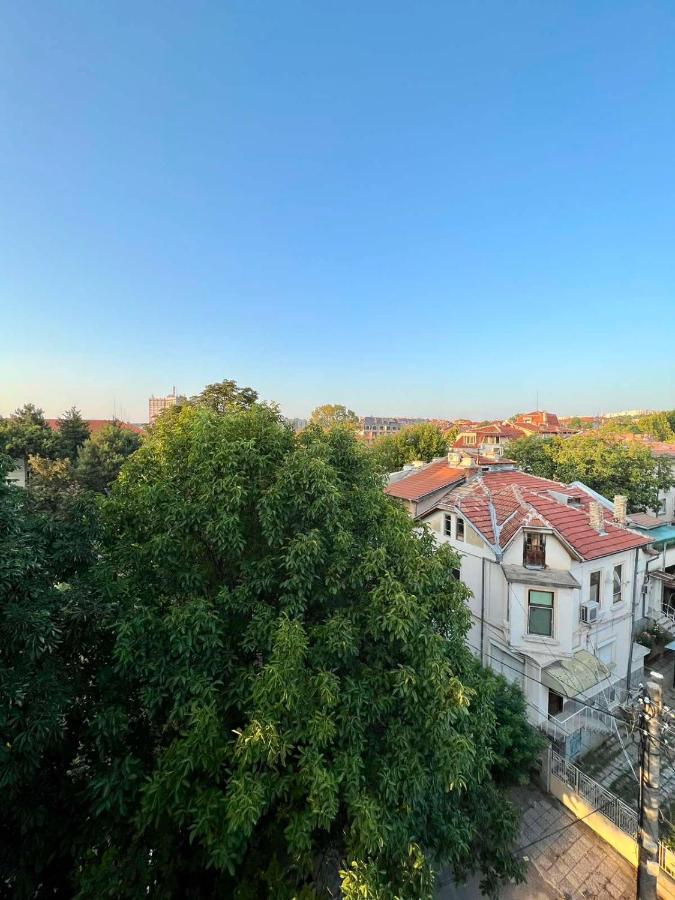 Floral Boutique Hotel Pleven Bagian luar foto