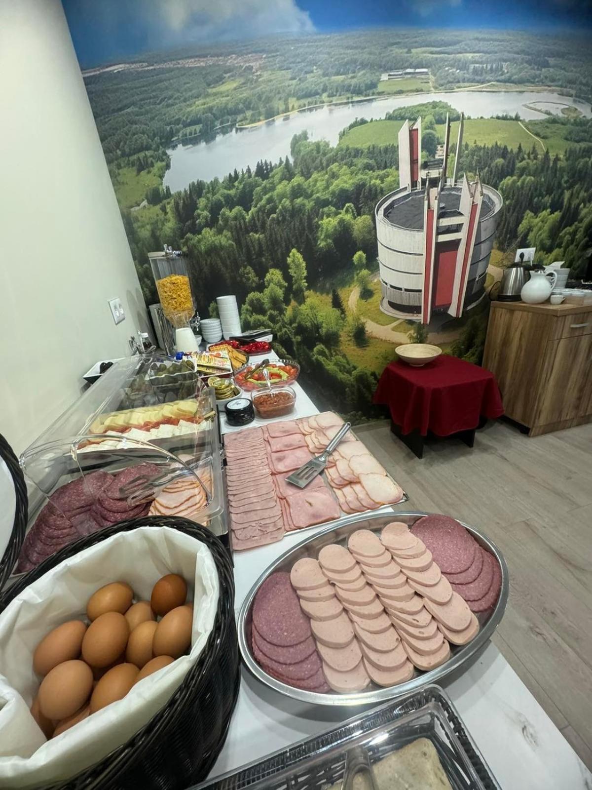 Floral Boutique Hotel Pleven Bagian luar foto